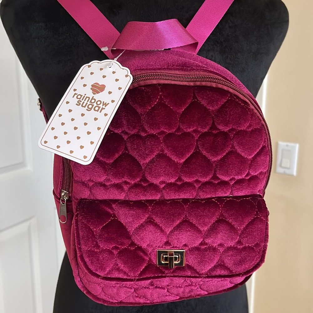 🆕 Girl Backpack 🎒 - Picture 3 of 9